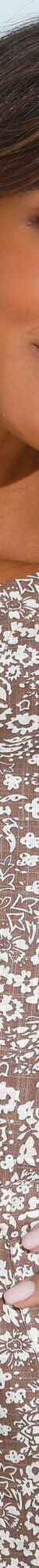 Robe imprimée boutonnée épaules (taupe / écru) Robe imprimée boutonnée épaules (taupe / écru)